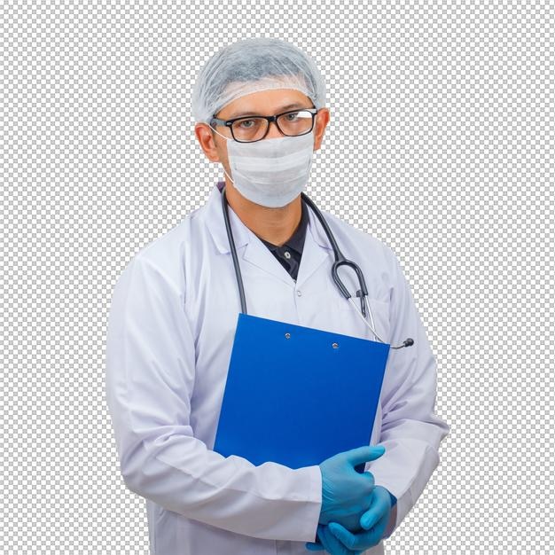 Doctor con abrigo blanco y sombrero sosteniendo el portapapeles