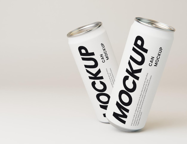 dos latas de producto blanco y negro se sientan una al lado de la otra