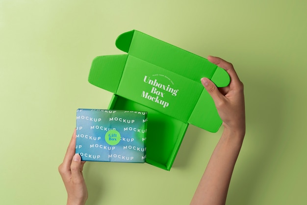 Draufsicht auf das Box-Unboxing-Mockup-Design