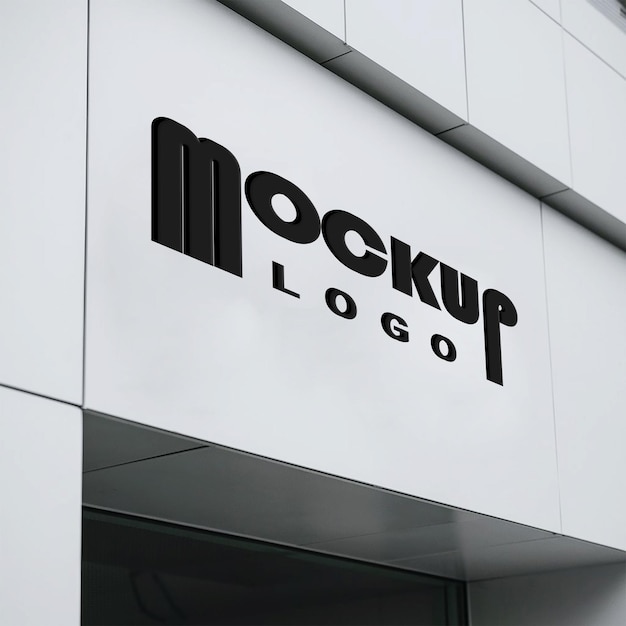 un edificio blanco con un logotipo para un negocio llamado gepo - kona