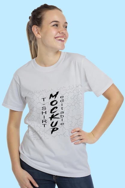 Editable Moderno TShirt Mockup PSD para la moda Merch Casual Wear eCommerce Vestido de marketing