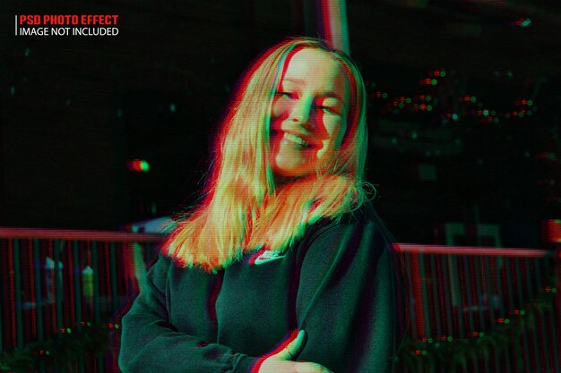 PSD efecto de foto de glitch de colores duotono mockup