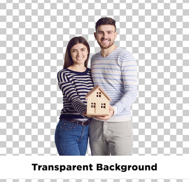 Ein glückliches Paar mit einem neuen Hausmodell