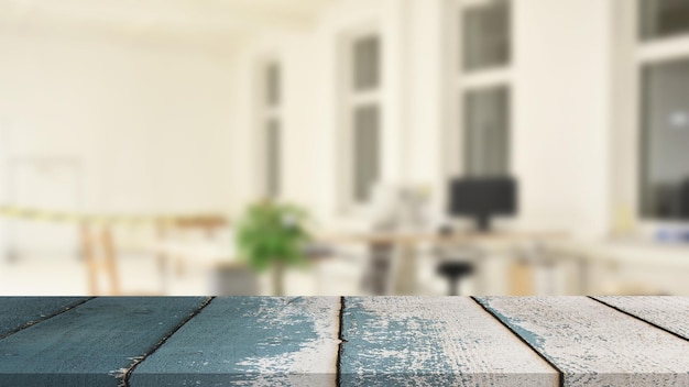 Ein leerer Holztisch im Büro für Ausstellungsstücke