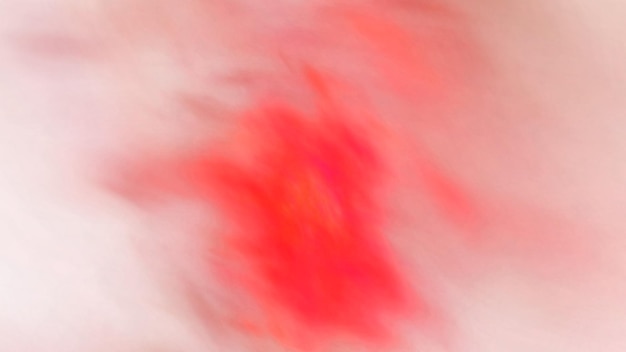 ein rotes Herz in einer weißen Schüssel