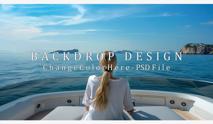 PSD eine frau entspannt sich auf einer yacht mit einer atemberaubenden aussicht