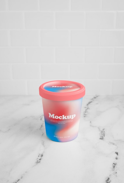 Eisbecher-Mockup-Design