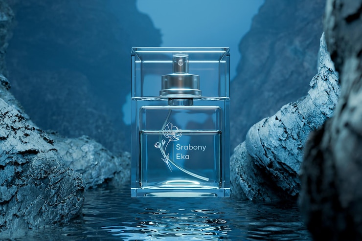 PSD elegante botella de perfume en un entorno acuático