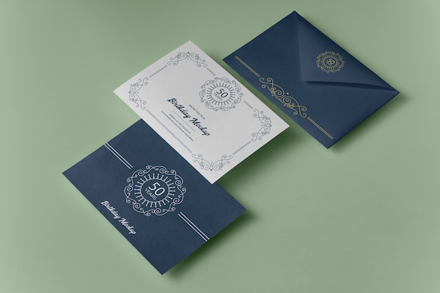 Elegantes Mock-up-Design für Einladungen zum Geburtstag