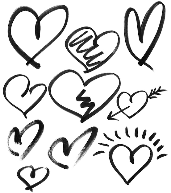elementi di cuore disegnati a mano