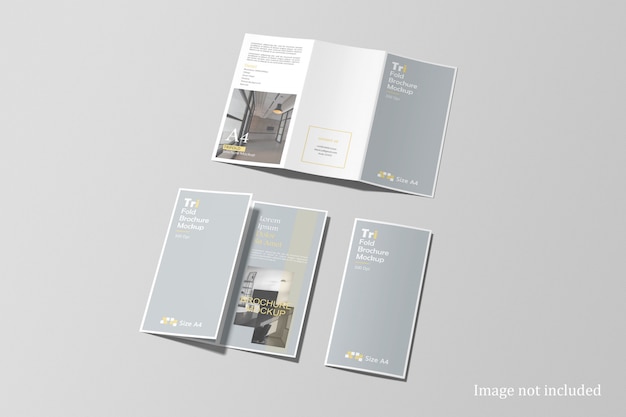 Ensemble de maquette de brochure à trois volets vue grand angle