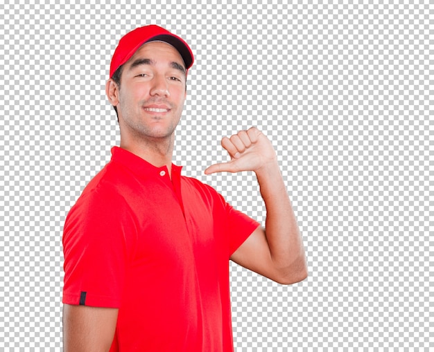 Entregador orgulhoso apontando para si mesmo