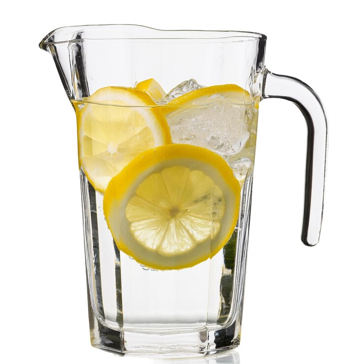 PSD erfrischendes zitronenwasser