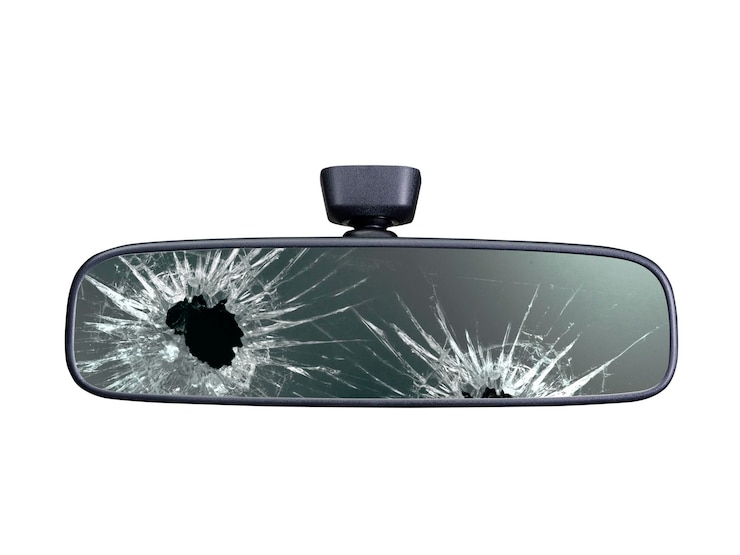 PSD espelho retrovisor quebrado fundo transparente