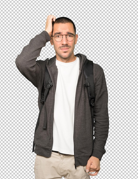 Estudiante preocupado haciendo un gesto de rascado