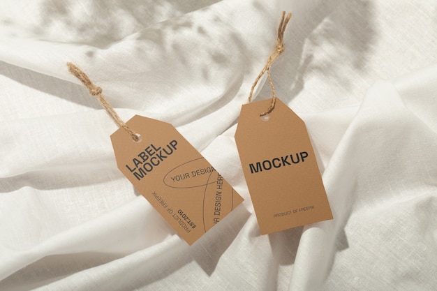 Etichetta con mockup ombra