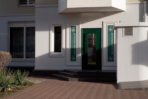 Façade extérieure du bâtiment pour établissement commercial