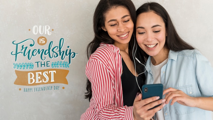 PSD feliz día de la amistad. mujeres jóvenes mejores amigas celebrando el día de la amistad