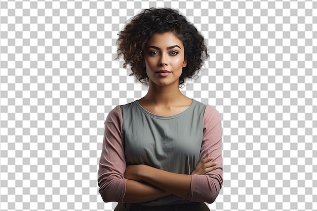 PSD une femme latine souriante regardant la caméra et donnant le signe de la paix.