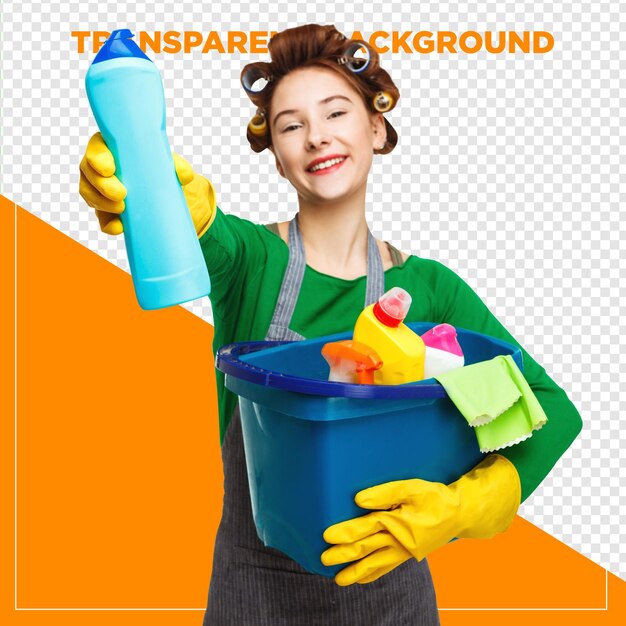 Femme ménagère tenant des produits de nettoyage à fond transparent