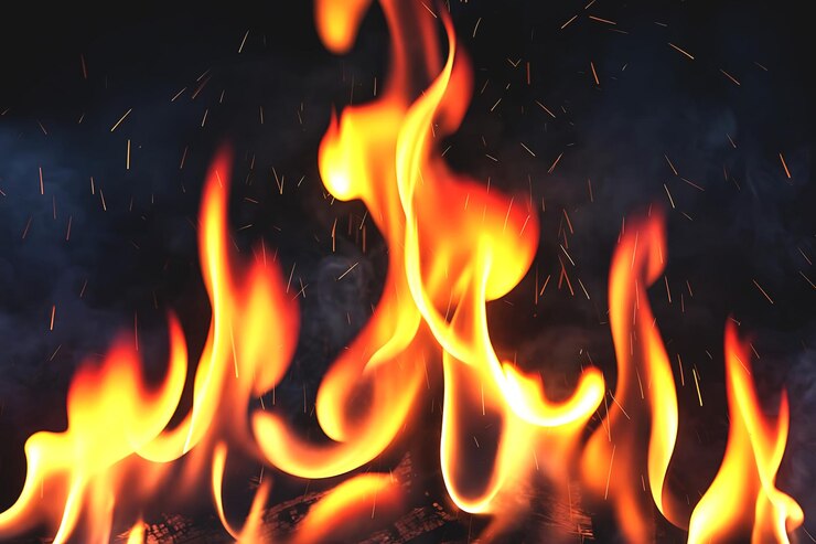 PSD fiamma di fuoco sullo sfondo nero scuro