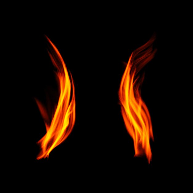 Fiamme di fuoco isolate su trasparente