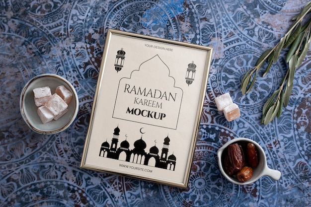 Flach gelegtes Ramadan-Rahmenmodell