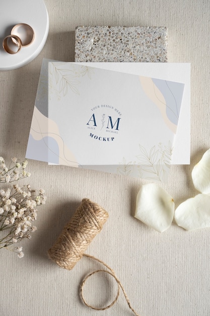 Flache Hochzeitseinladung Pergaminpapier