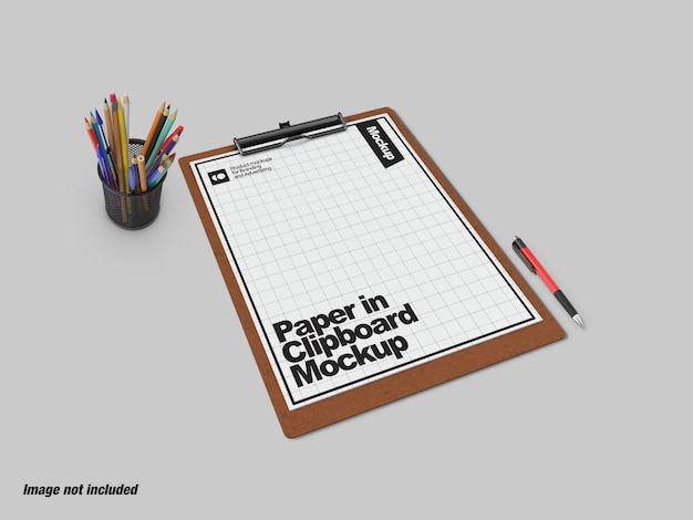 Foglio di carta nel mockup degli appunti