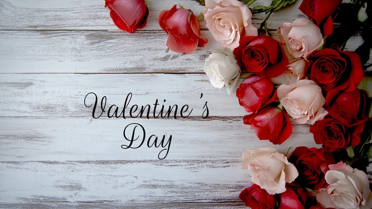 PSD un fond en bois avec une couronne en forme de cœur et un message disant valentine's day