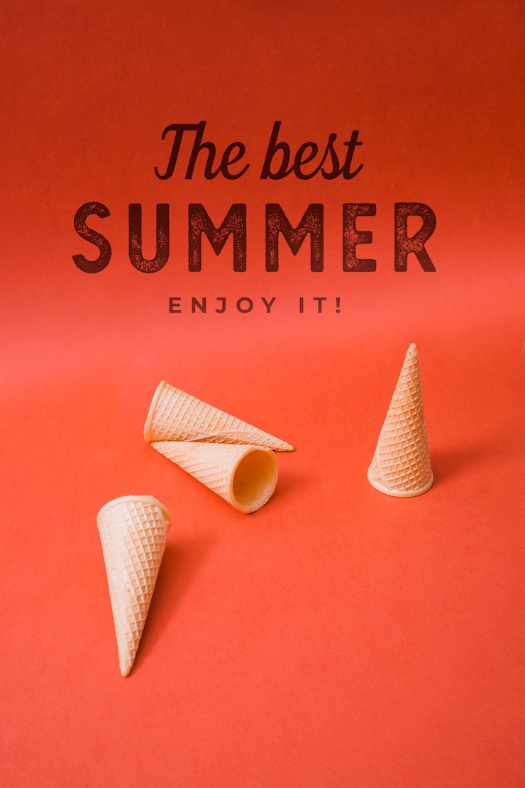 PSD fondo con tipografía de verano con cucuruchos de helado