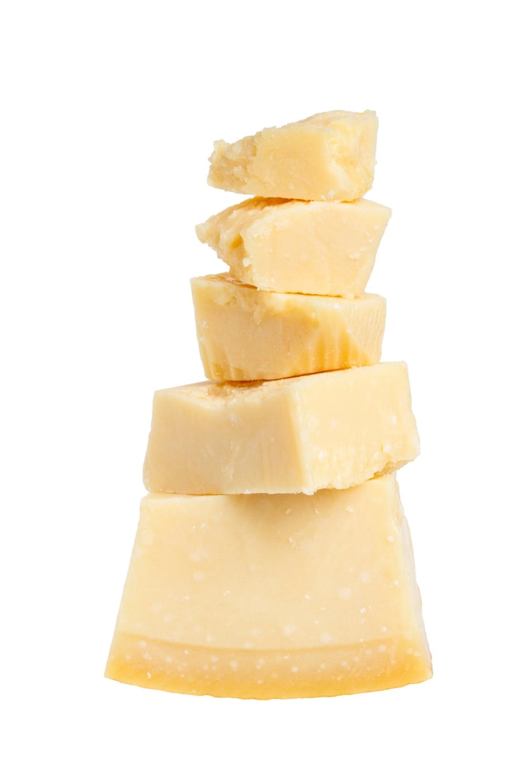 PSD formaggio parmigiano su sfondo vuoto