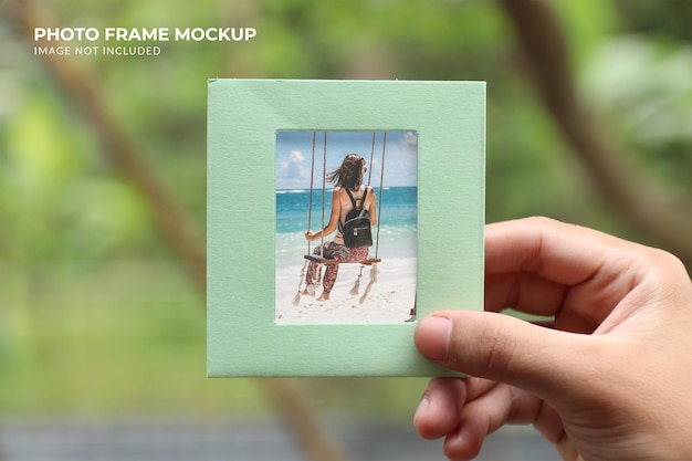 Fotorahmenmodell in der Hand