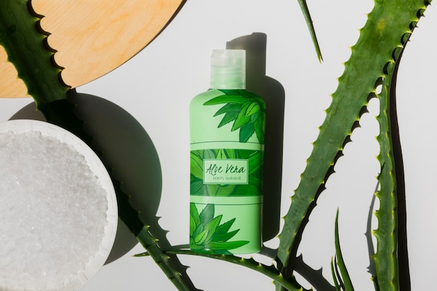 PSD frasco cosmético com aloe vera