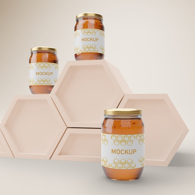 PSD frascos com mel orgânico na mesa