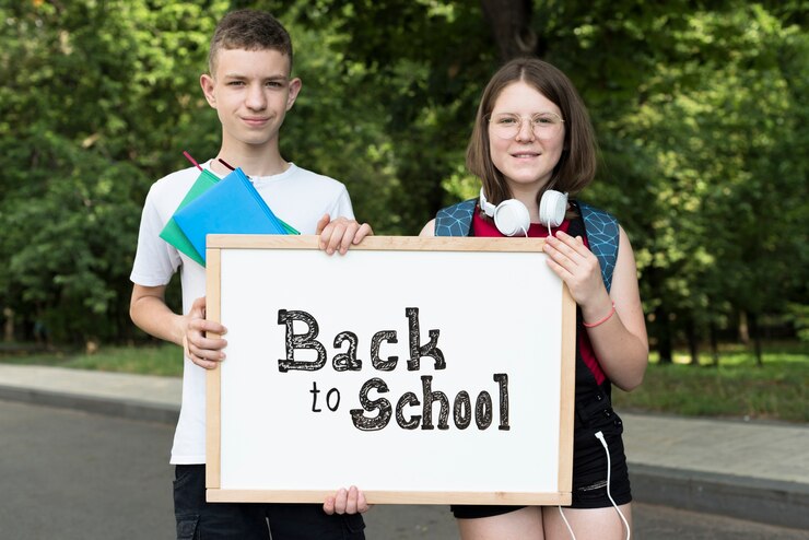 PSD friends holding a whiteboard mock-up
