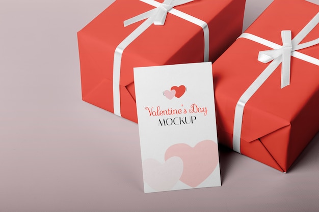 PSD fröhliches geschenk-mockup-design zum valentinstag