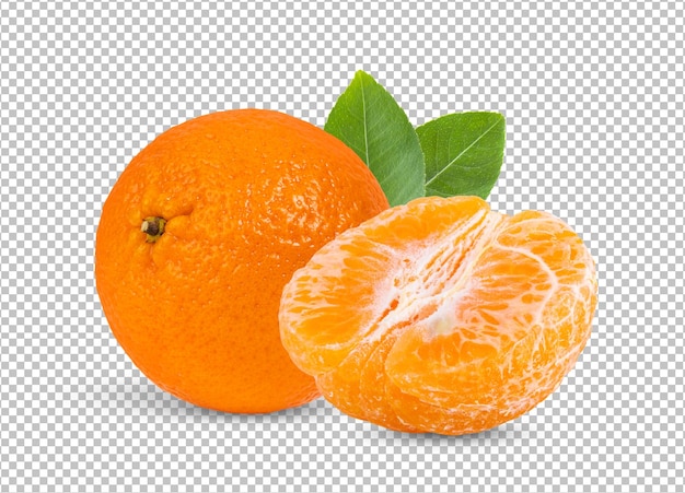 Fruit de mandarine ou de mandarine isolé sur blanc