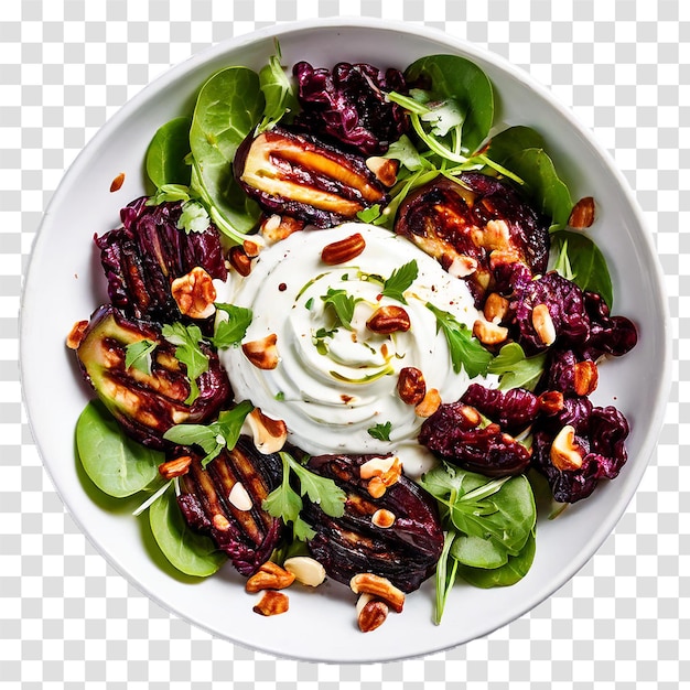 PSD gegrillter radicchio-salat mit joghurt und haselnüssen auf durchsichtigem hintergrund