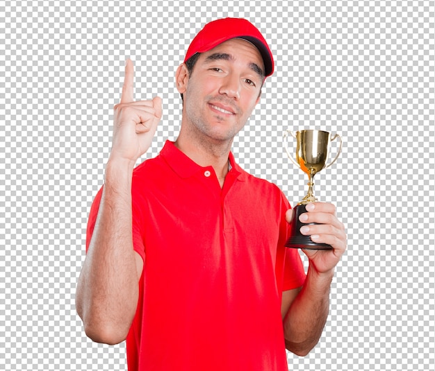 Gewinner lieferung mann mit einer goldenen tasse