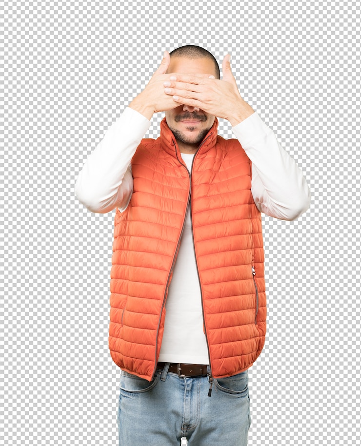PSD giovane che si copre gli occhi con le mani