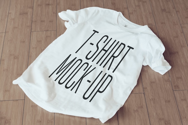 Gros Plan D'une Maquette De T-shirt