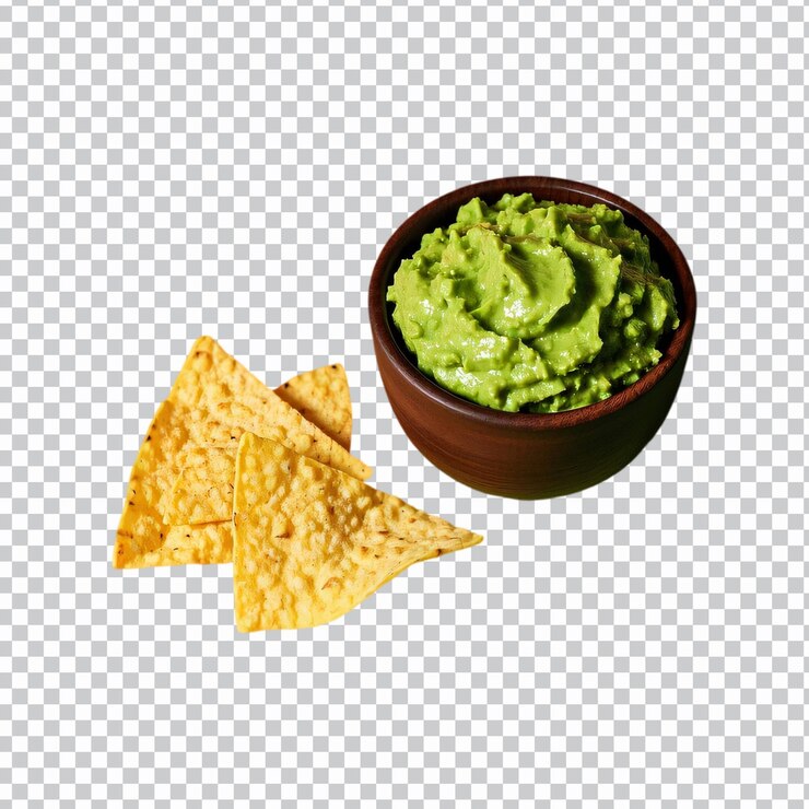 PSD guacamole fresco con chips de tortilla aislados sobre un fondo transparente