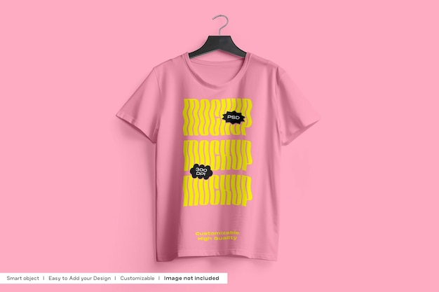 Hängendes T-Shirt Mockup T-Shirt auf Aufhänger PSD Mockup