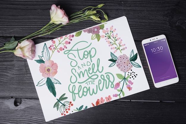 Hermoso mockup de cover con decoración floral