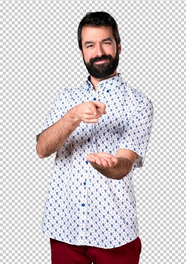 PSD hermoso morena hombre con barba sosteniendo algo
