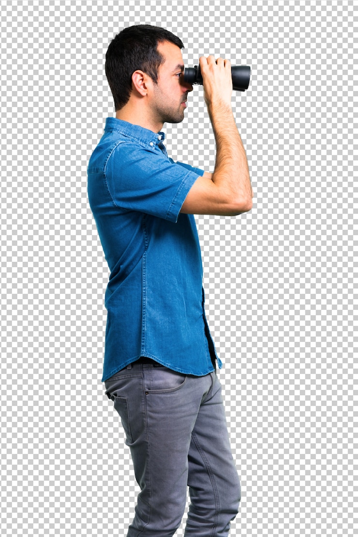 PSD hombre guapo con camisa azul con binoculares