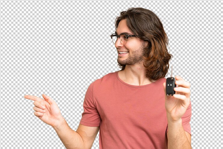 PSD hombre guapo joven sobre fondo aislado