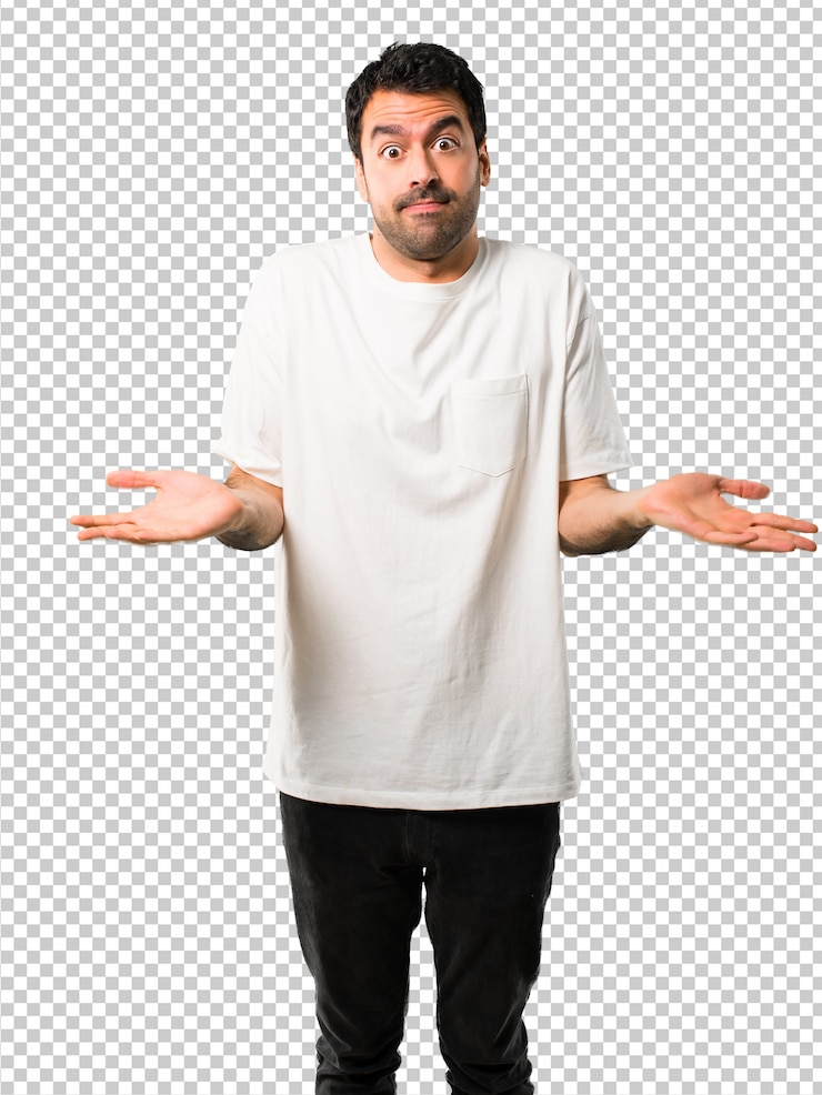 PSD hombre joven con camisa blanca sin importancia y gesto de dudas.