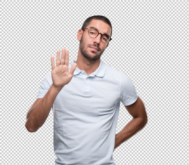PSD hombre joven serio haciendo un gesto de parada